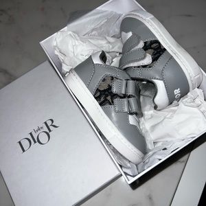 Baby Dior sneaker
